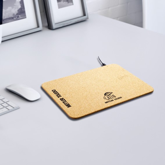 Cork Fast Charging Wireless Mouse Pad